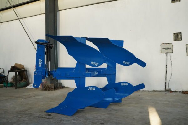 Hydraulic reversible 2 bottom plough